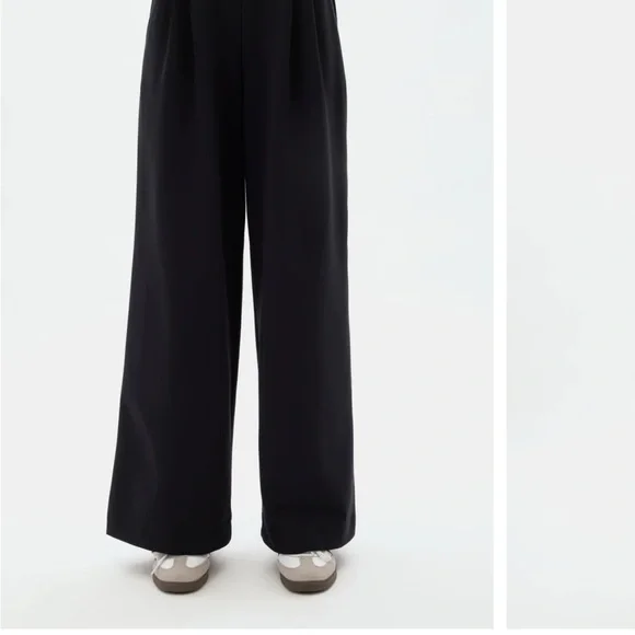 Girlfriend Collective Luxe Wide-Leg Pants - Picture 1 of 5